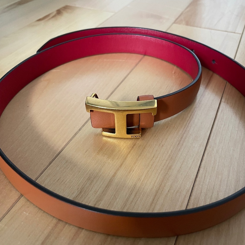 Tod’s leather brown/red belt